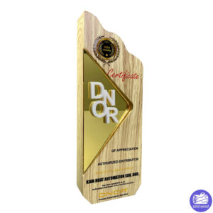Wooden Trophy 7532