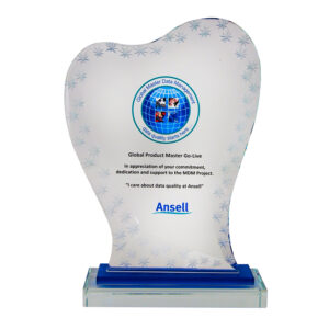 Exclusive Crystal Plaque 3059