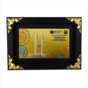 Exclusive Culture Souvenirs (Twin Tower) 7394