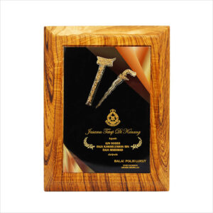 Exclusive Culture Souvenir Plaque (Keris) 7386