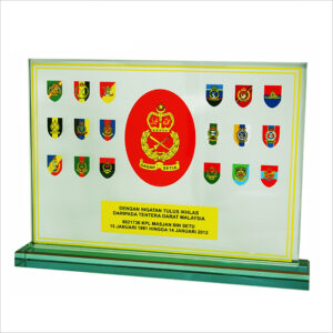 Exclusive Crystal Plaque 3029